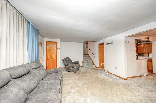 $220,000 | 609 Regency Drive, Pittsburgh, PA 15239