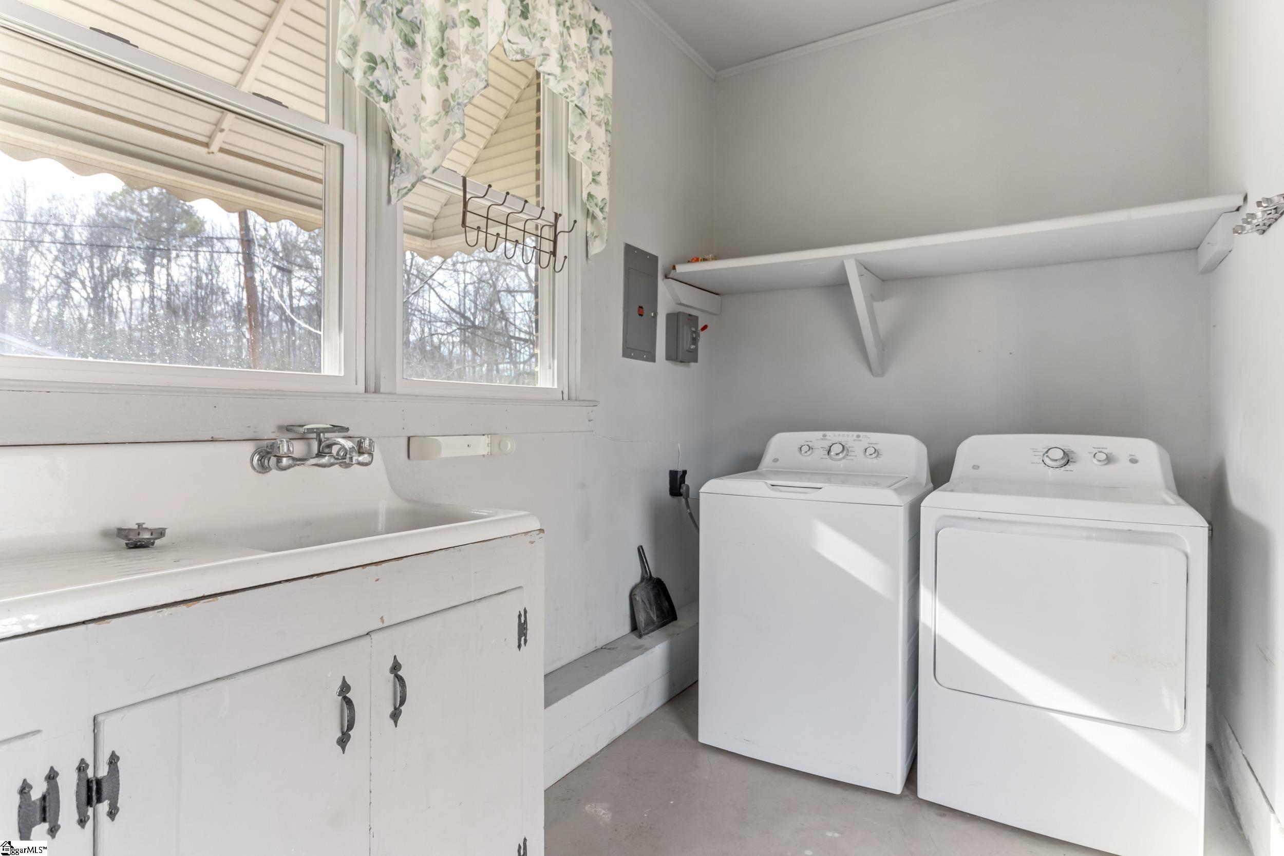 426 Meadowbrook Avenue Woodruff, SC 29388 - Photo 19 of 30