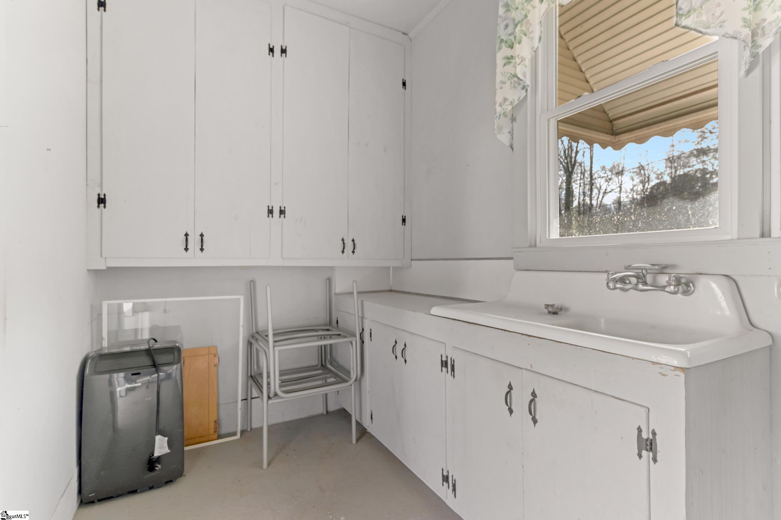 426 Meadowbrook Avenue Woodruff, SC 29388 - Photo 20 of 30