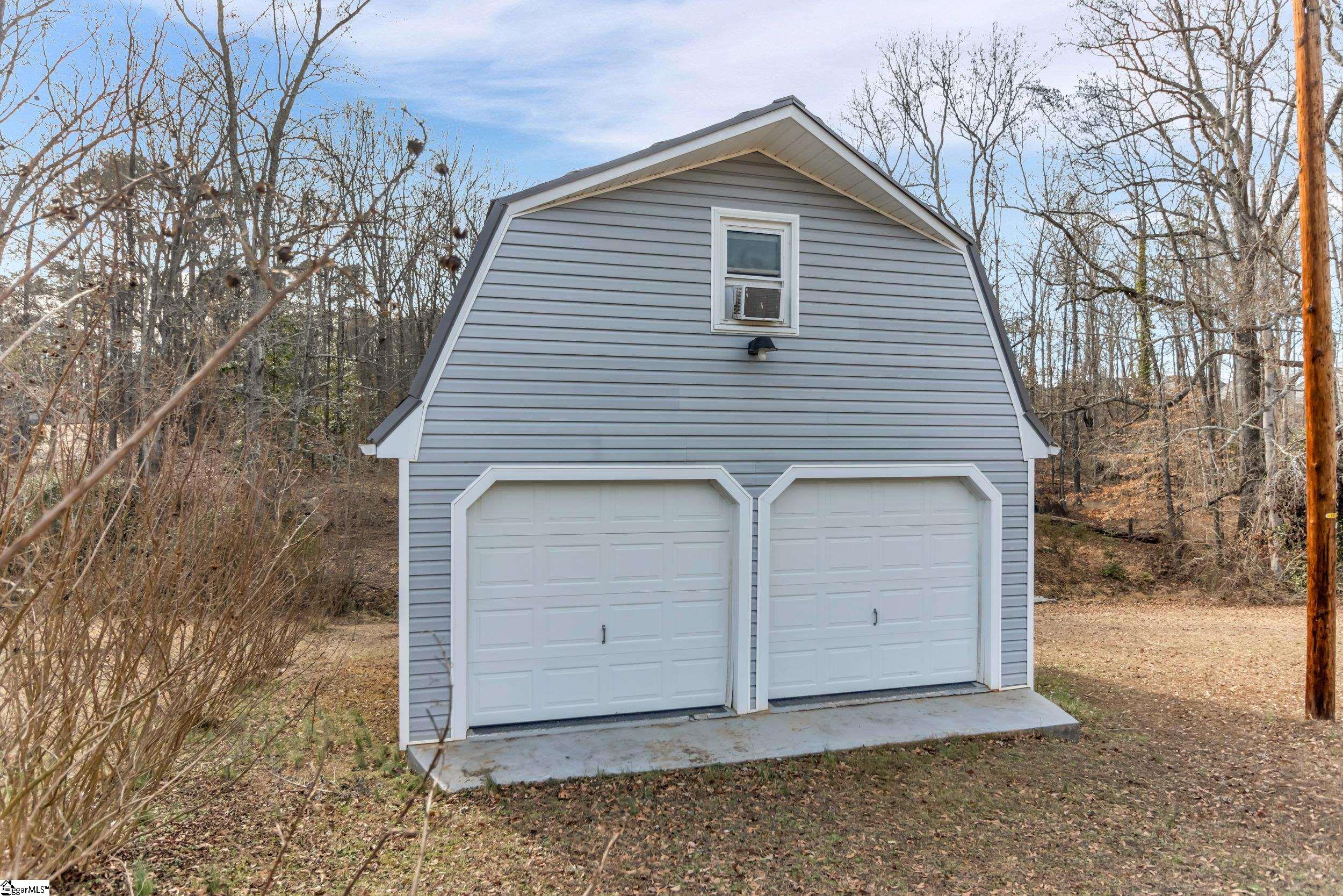 426 Meadowbrook Avenue Woodruff, SC 29388 - Photo 23 of 30