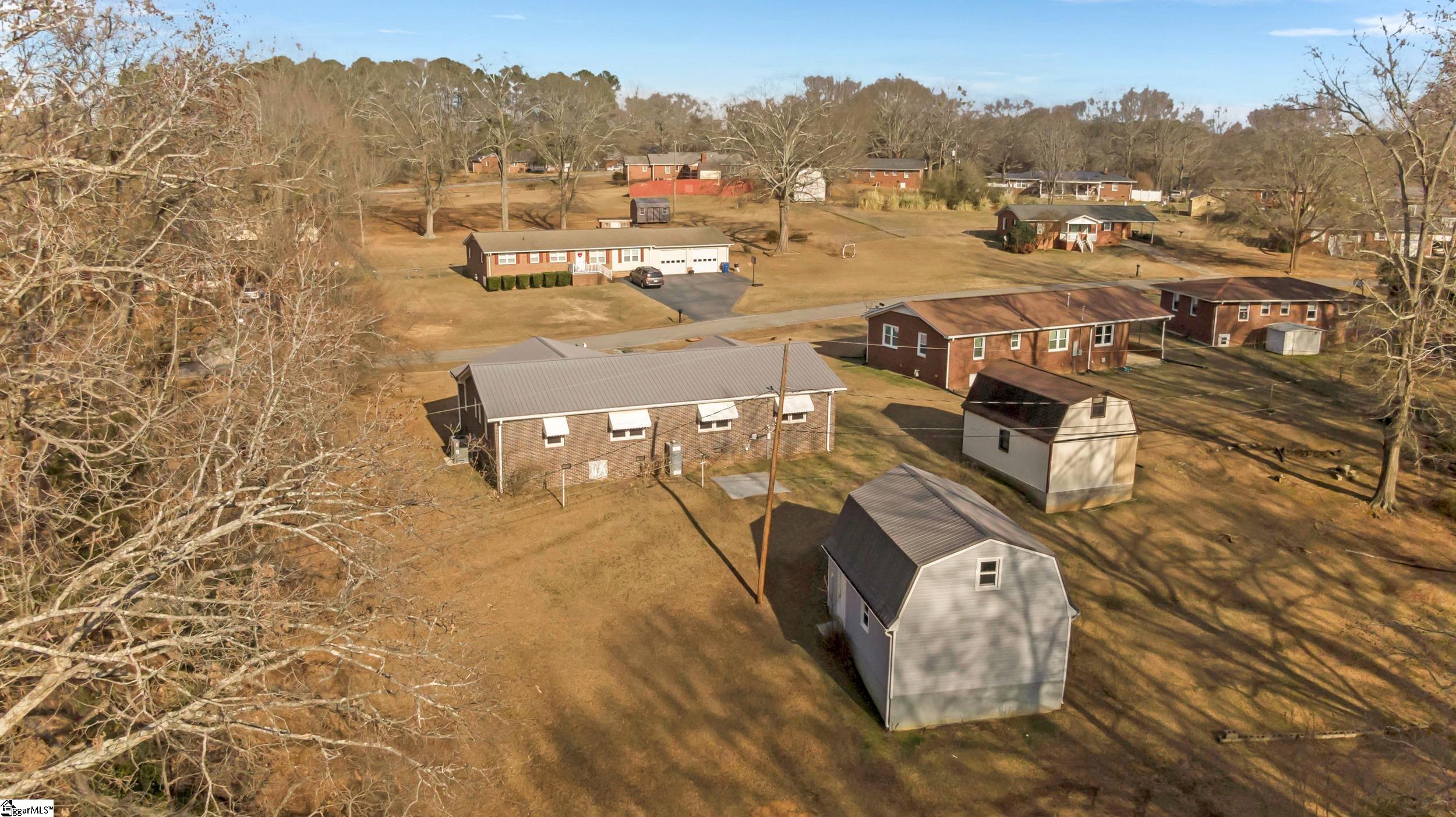 426 Meadowbrook Avenue Woodruff, SC 29388 - Photo 26 of 30
