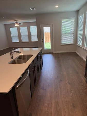 $2,200 | 409 Saddle Lane, Denton, TX 76209