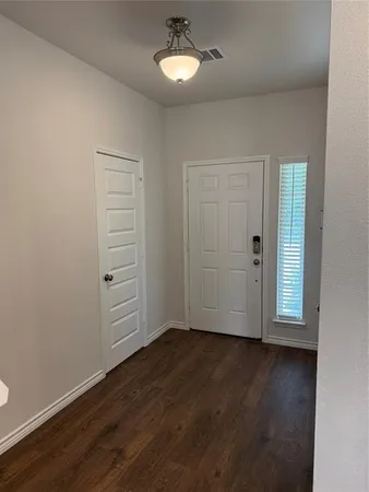 $2,200 | 409 Saddle Lane, Denton, TX 76209