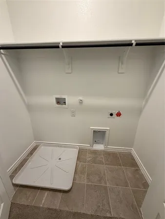 $2,200 | 409 Saddle Lane, Denton, TX 76209