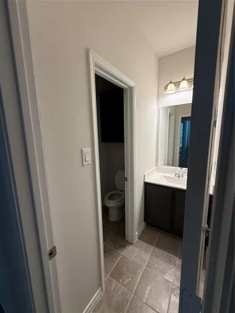 $2,200 | 409 Saddle Lane, Denton, TX 76209