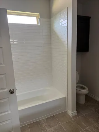 $2,200 | 409 Saddle Lane, Denton, TX 76209