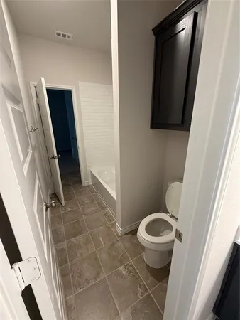 $2,200 | 409 Saddle Lane, Denton, TX 76209