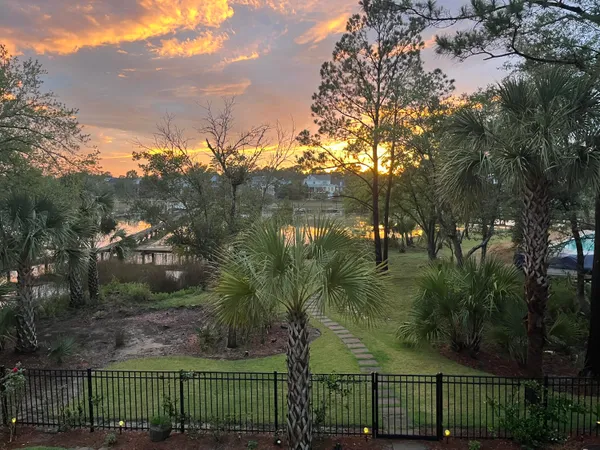 $1,950,000 | 374 Commonwealth Road, Mount Pleasant, SC 29466