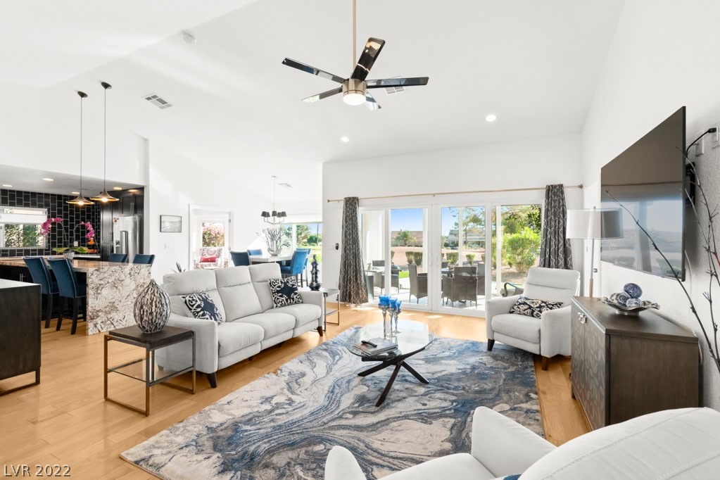 2800 Crown Ridge Drive Las Vegas, NV 89134 - Photo 20 of 45