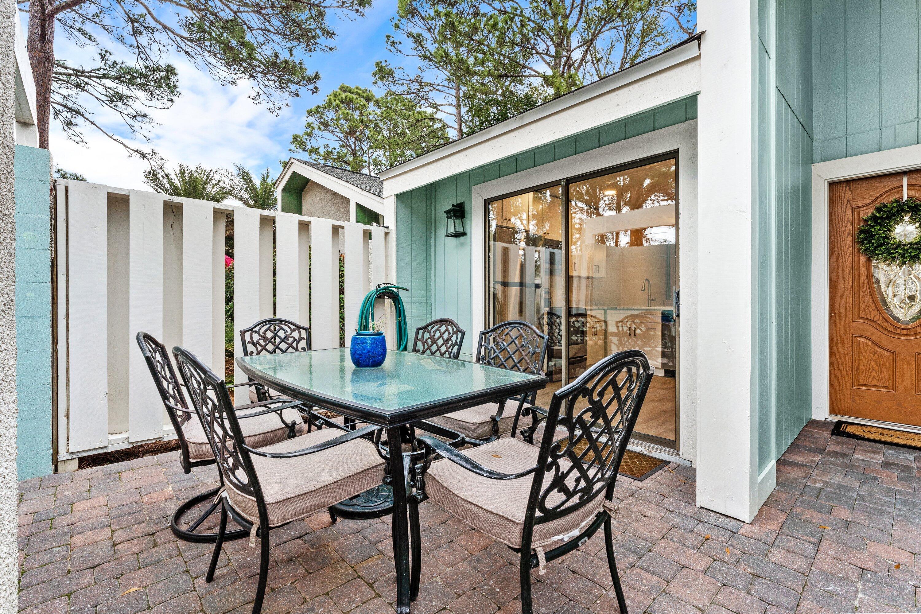 498 Linkside Drive Miramar Beach, FL 32550 - Photo 12 of 41 Private courtyard off the kitchen