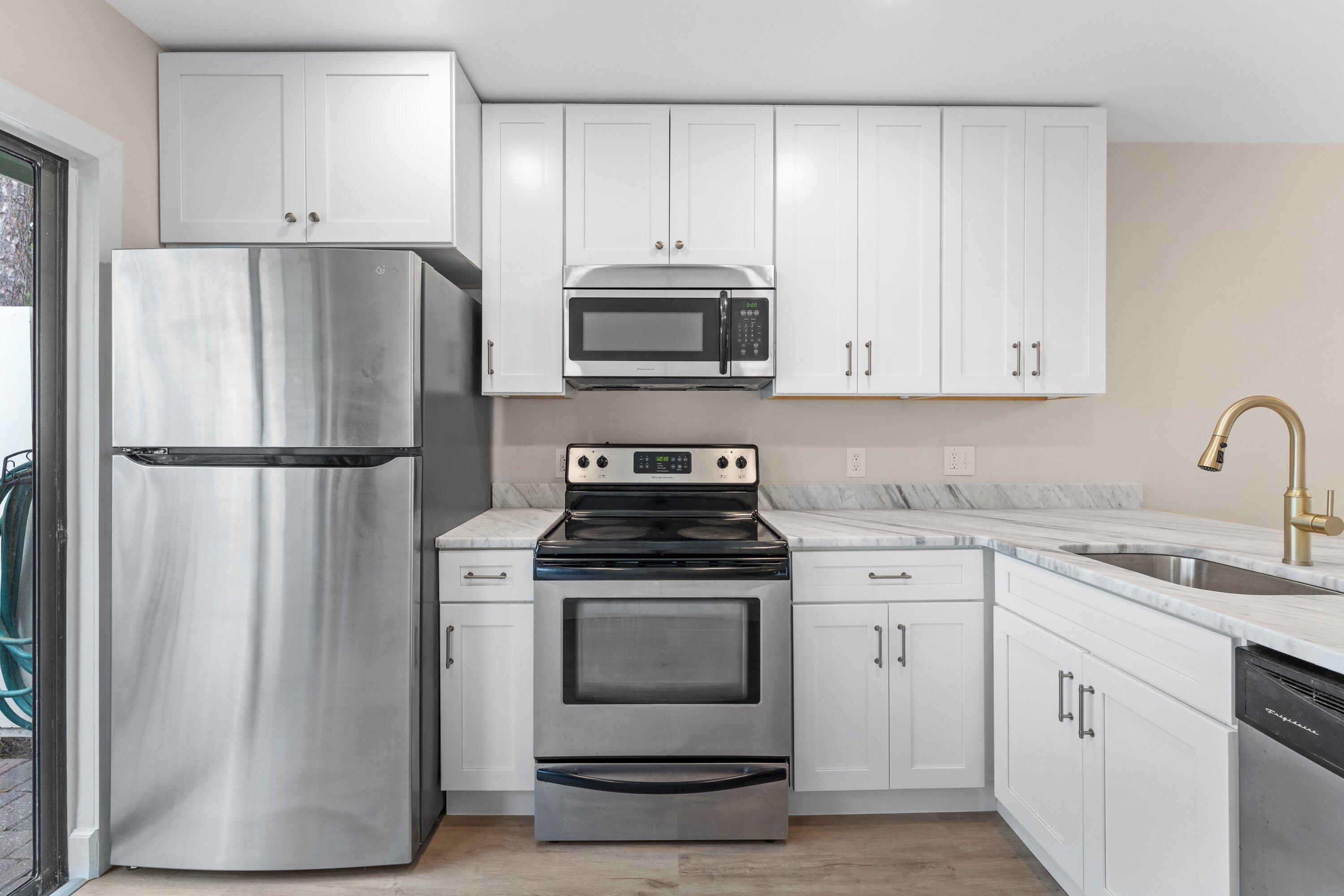 498 Linkside Drive Miramar Beach, FL 32550 - Photo 16 of 41 all stainless appliances