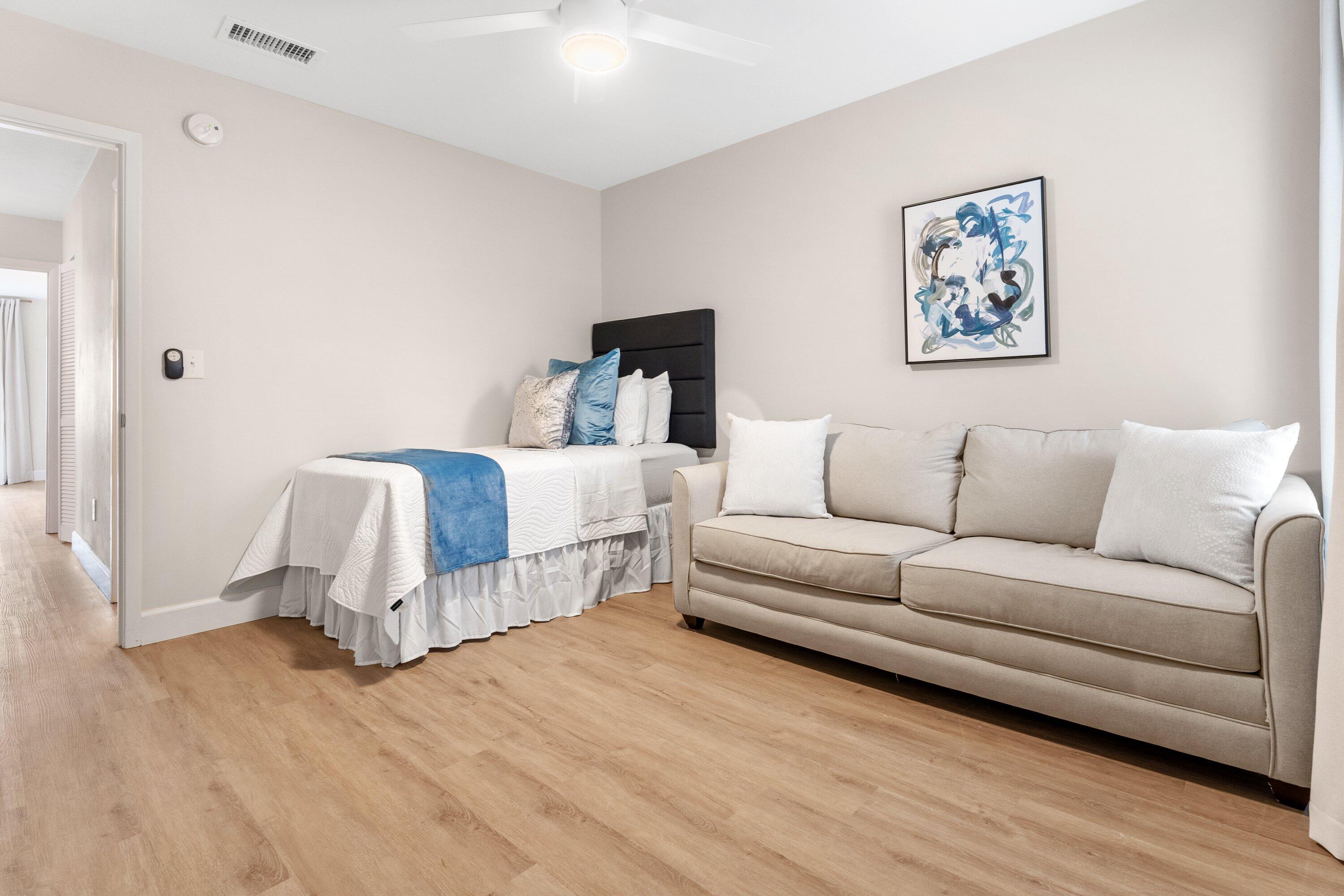 498 Linkside Drive Miramar Beach, FL 32550 - Photo 27 of 41 Sofa sleeper