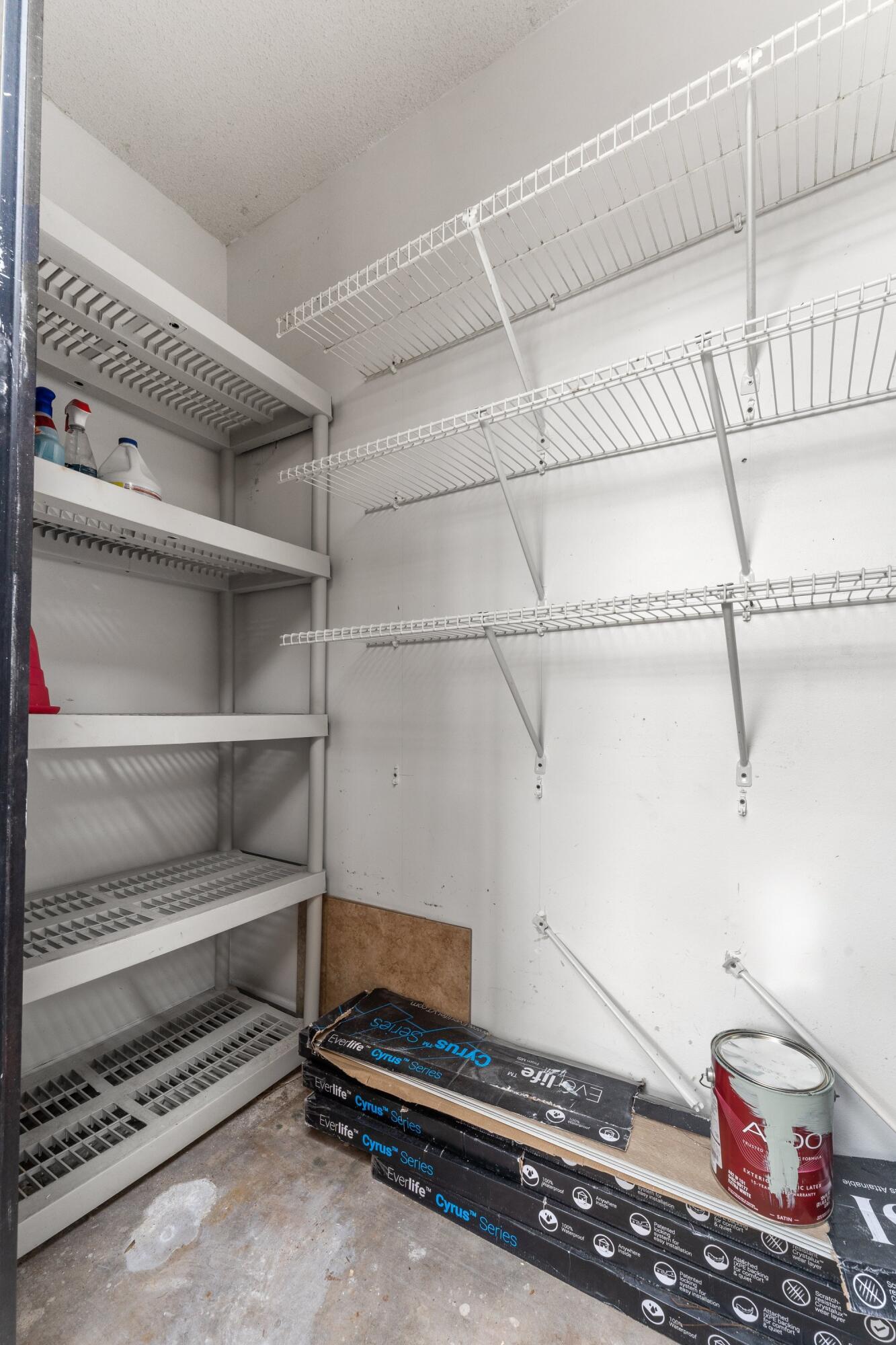 498 Linkside Drive Miramar Beach, FL 32550 - Photo 37 of 41 Outdoor storage