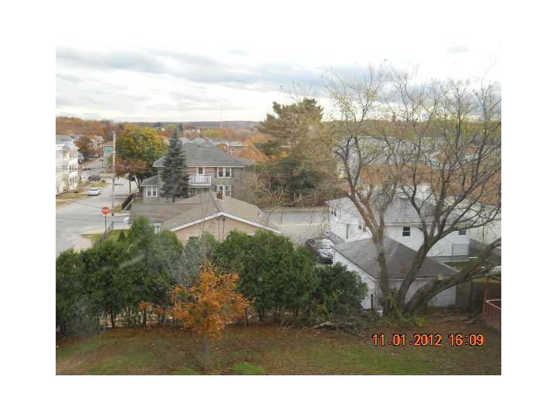 112 Rutland Street Woonsocket, RI 02895 - Photo 5 of 7 View.