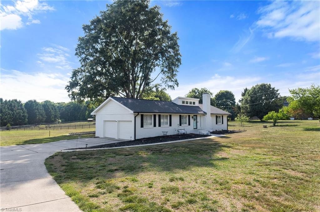 5833 Billet Road Oak Ridge, NC 27310 - Photo 2 of 26