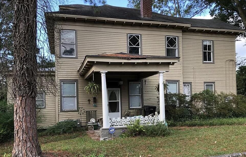 2222 Queens Way Augusta, GA 30904 - Photo 1 of 1 Front of House