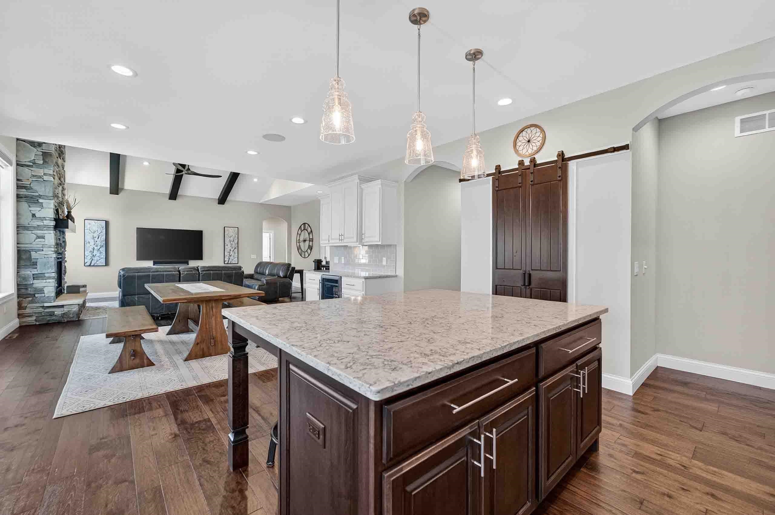 810 Lynn Street Waunakee, WI 53597 - Photo 18 of 85