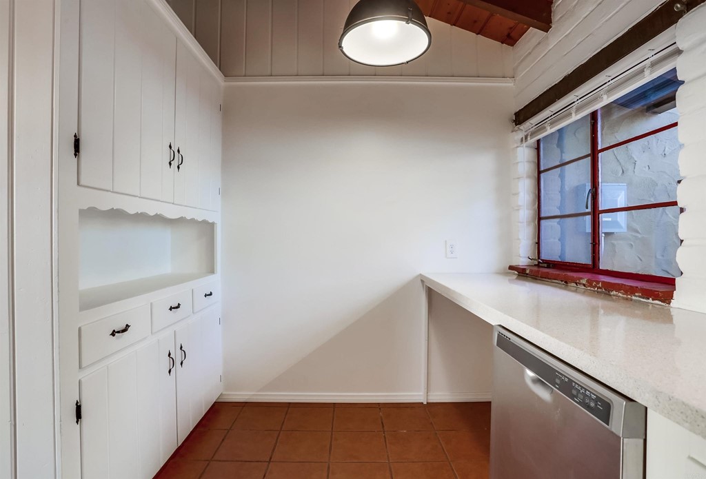 661 Melba Road Encinitas, CA 92024 - Photo 15 of 54