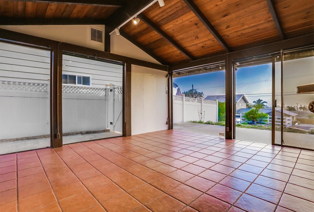 661 Melba Road Encinitas, CA 92024 - Photo 20 of 54