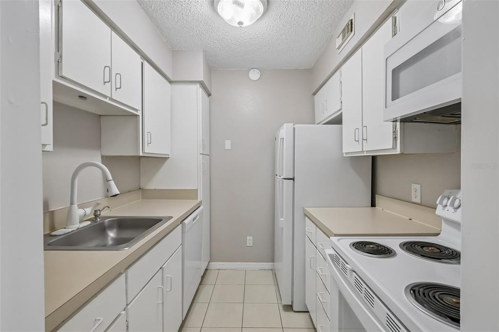 305 Wymore Road, Unit 208 Altamonte Springs, FL 32714 - Photo 15 of 29