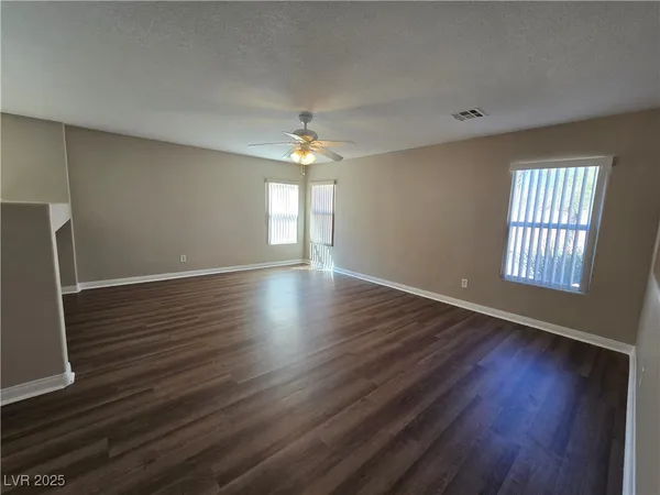 $2,545 | 5508 Knotting Pass, Las Vegas, NV 89131