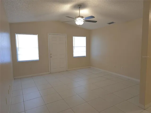 $1,525 | 968 Sunshine Way Southwest, Winter Haven, FL 33880