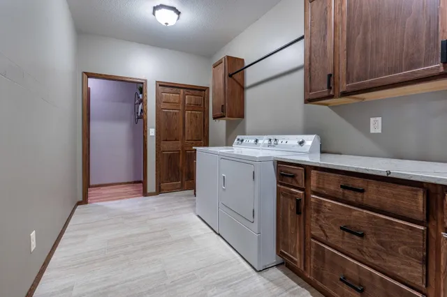 $584,900 | 23082 Highland Drive, Fergus Falls, MN 56537