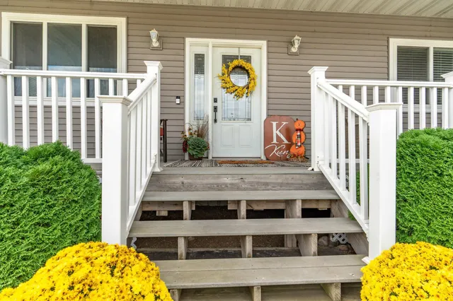 $584,900 | 23082 Highland Drive, Fergus Falls, MN 56537