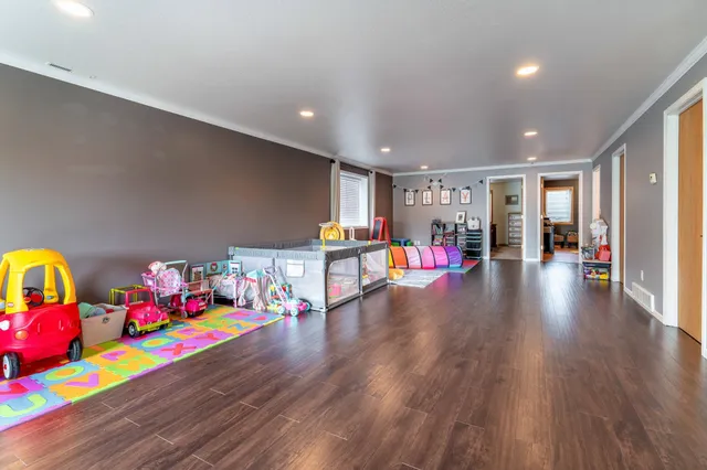 $584,900 | 23082 Highland Drive, Fergus Falls, MN 56537