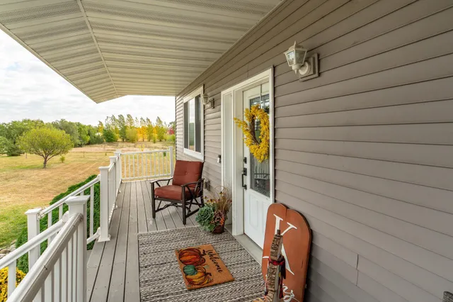 $584,900 | 23082 Highland Drive, Fergus Falls, MN 56537