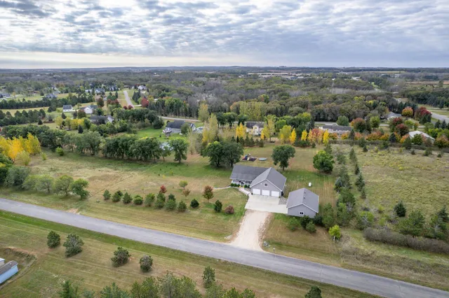 $584,900 | 23082 Highland Drive, Fergus Falls, MN 56537
