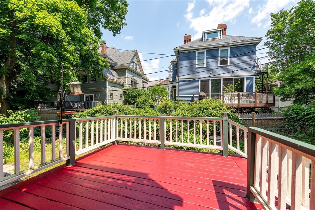 31 Kent Square, Unit 1 Brookline, MA 02446 - Photo 15 of 19