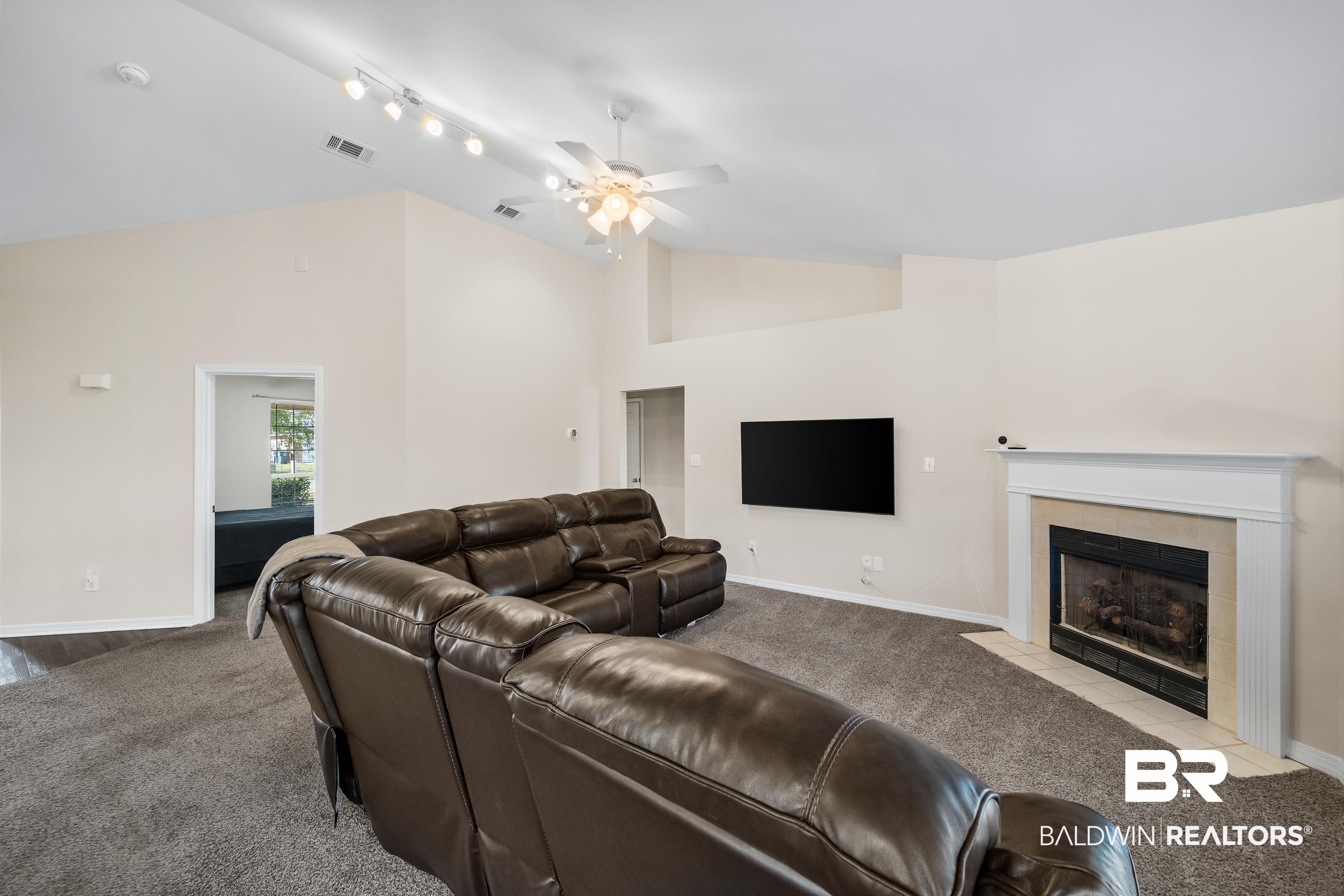 8958 Turf Creek Drive Foley, AL 36535 - Photo 7 of 28