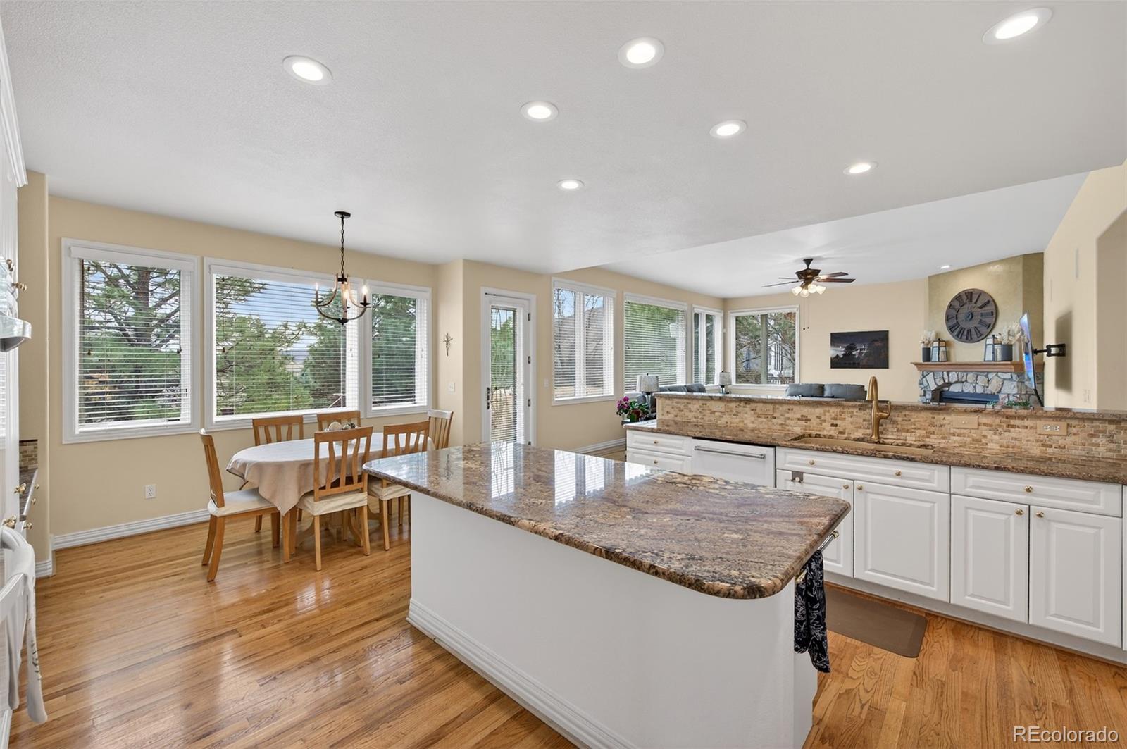 18 Prairie Clover Littleton, CO 80127 - Photo 11 of 50