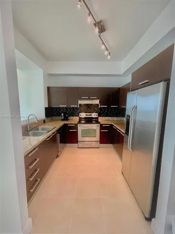 $4,200 | 2525 Southwest 3rd Avenue, Unit 1709, Miami, FL 33129