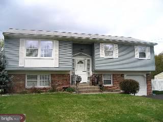 1192 Darrah Road Warminster, PA 18974 - Photo 1 of 6 Gallery Image 1