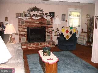 1192 Darrah Road Warminster, PA 18974 - Photo 5 of 6 Gallery Image 5
