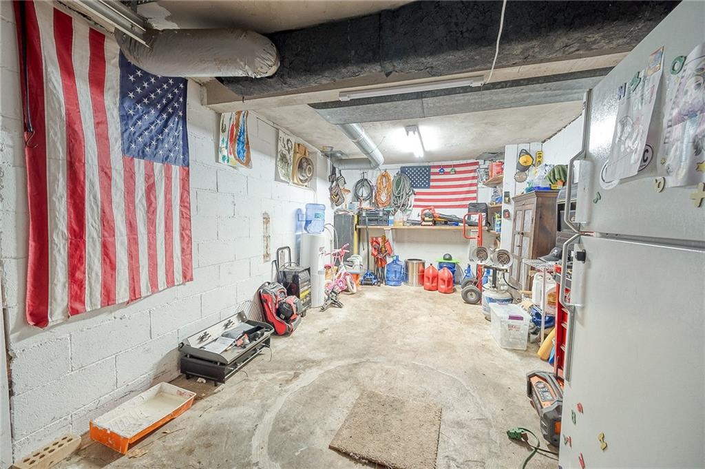 9424 Saltsburg Road Pittsburgh, PA 15239 - Photo 20 of 29 2nd integral garage including a wall mounted heater