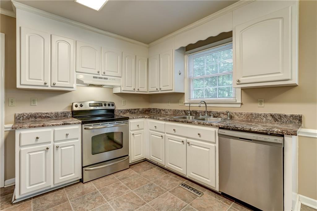 4006 Echo Ridge Place Midlothian, VA 23112 - Photo 14 of 27 Gallery Image 14