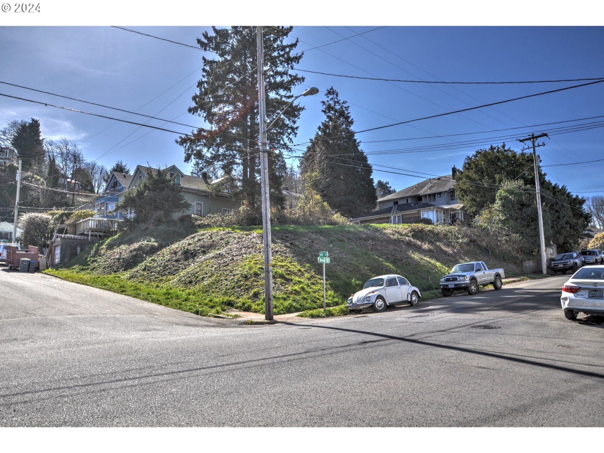 4th Street Astoria, OR 97103 - Photo 11 of 16 a view of street with cars