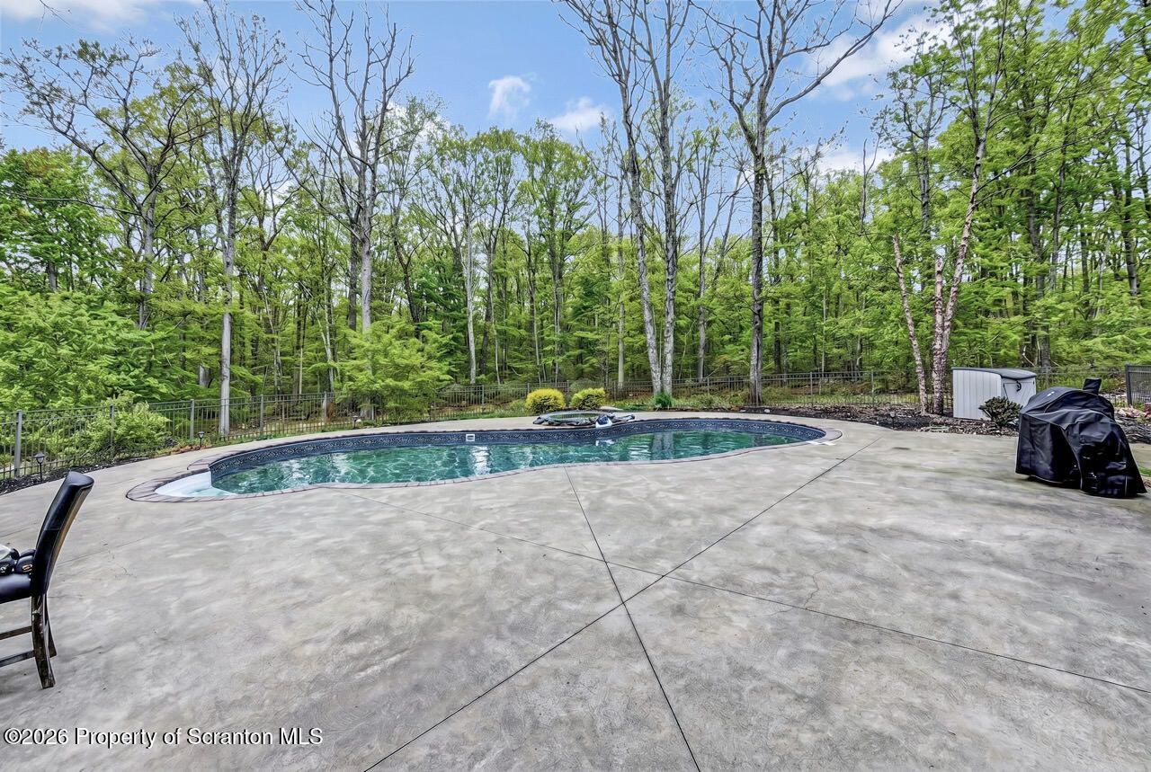 272 Windsor Way Moscow, PA 18444 - Photo 104 of 145 272 Windsor Way 105 Large