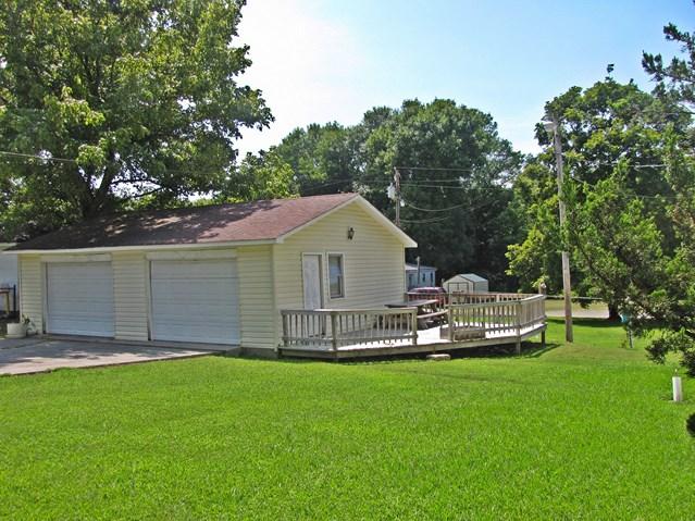 325 Vernon Street Decatur, TN 37322 - Photo 1 of 29 1242 (Copy)