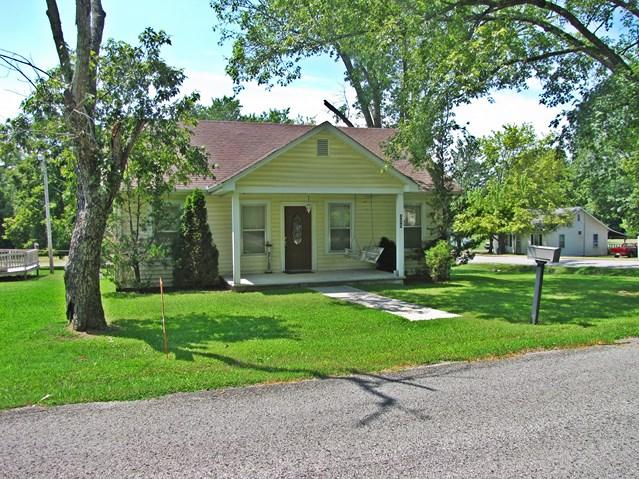 325 Vernon Street Decatur, TN 37322 - Photo 4 of 29 1248 (Copy)