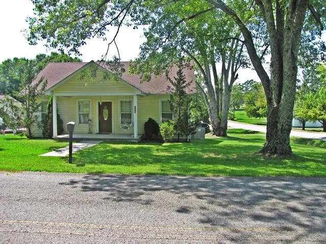 325 Vernon Street Decatur, TN 37322 - Photo 5 of 29 1249 (Copy)