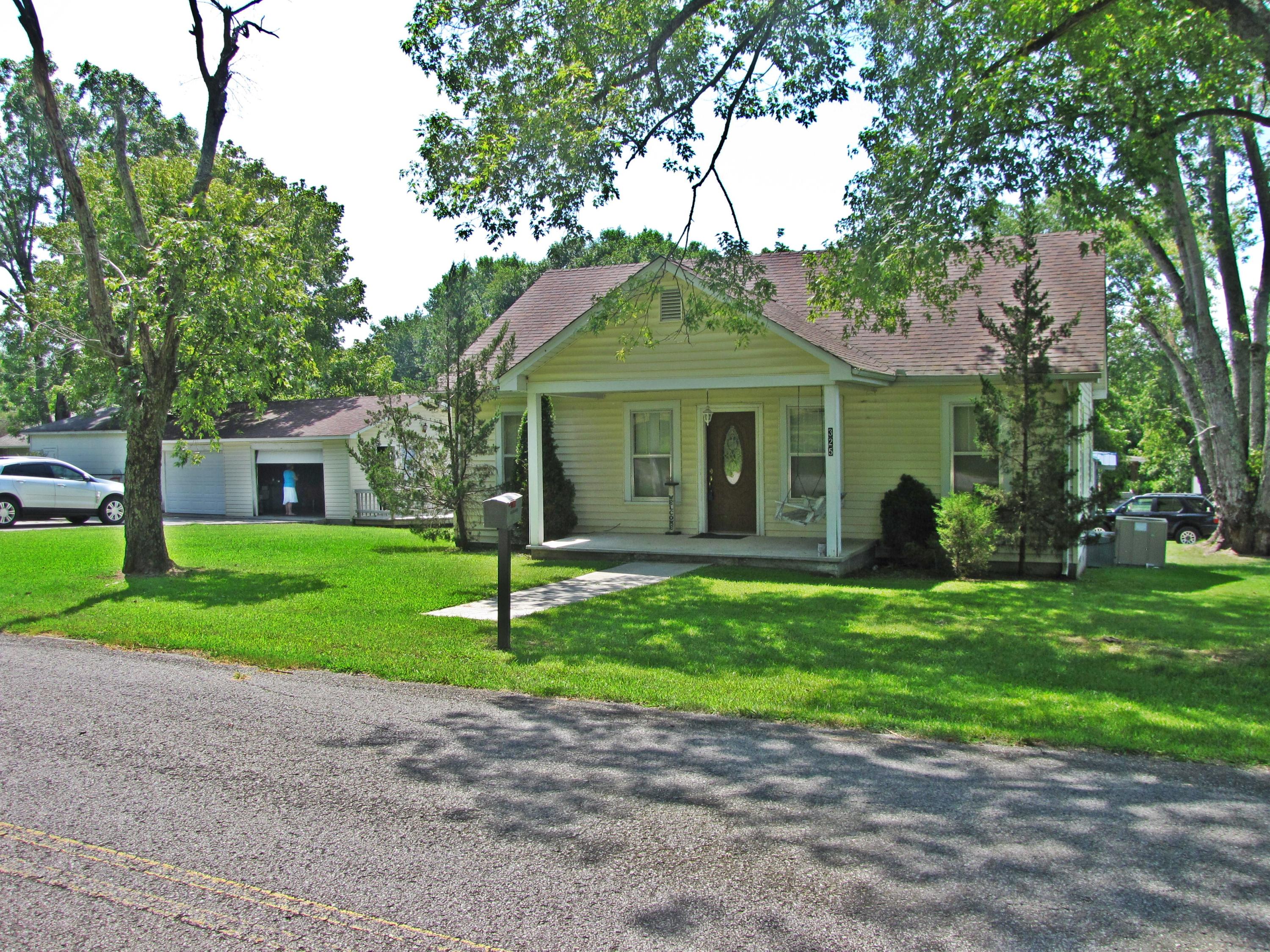 325 Vernon Street Decatur, TN 37322 - Photo 8 of 29 1252