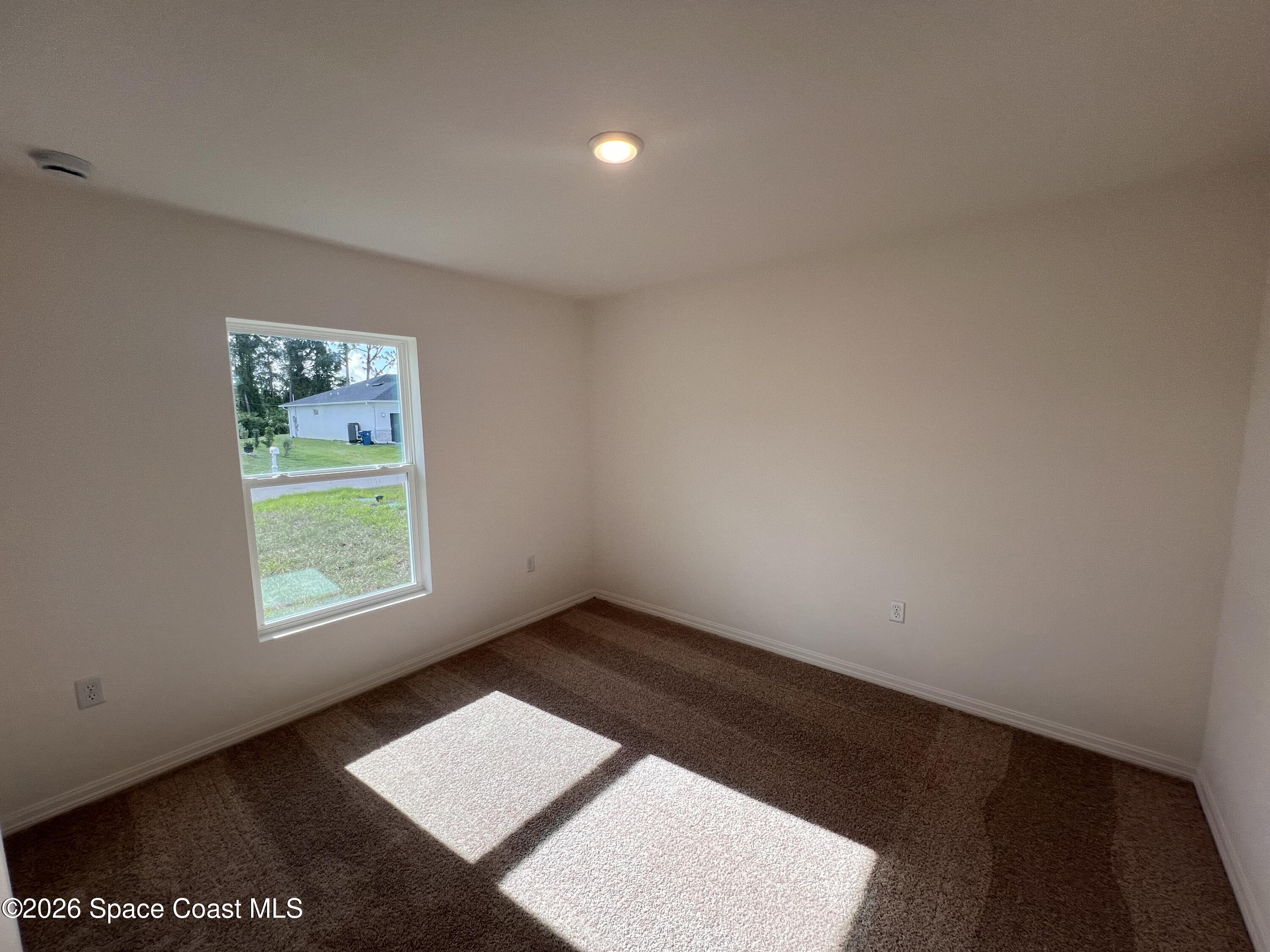 340 Wendover Road Southwest Palm Bay, FL 32908 - Photo 5 of 20 IMG_0286