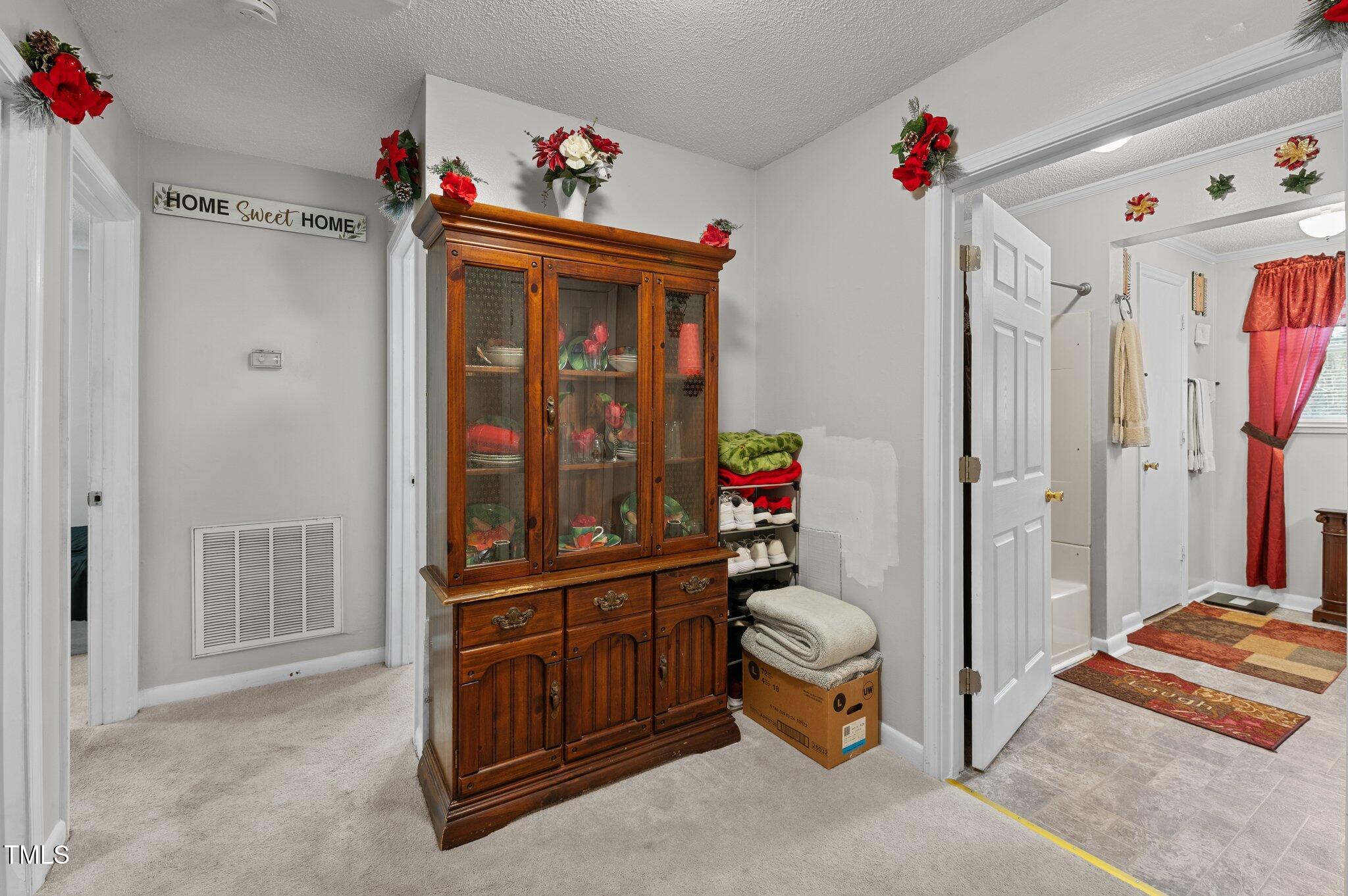 1625 Gun Club Road Henderson, NC 27537 - Photo 9 of 34 24-web-or-mls-DSC_5638