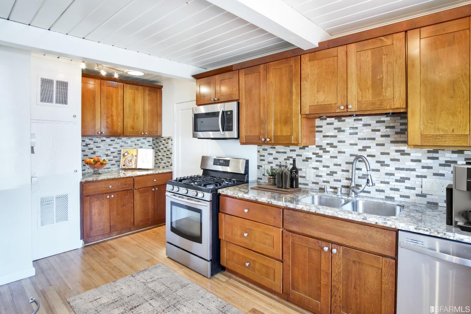 362 Jerilynn Lane Hayward, CA 94541 - Photo 13 of 41