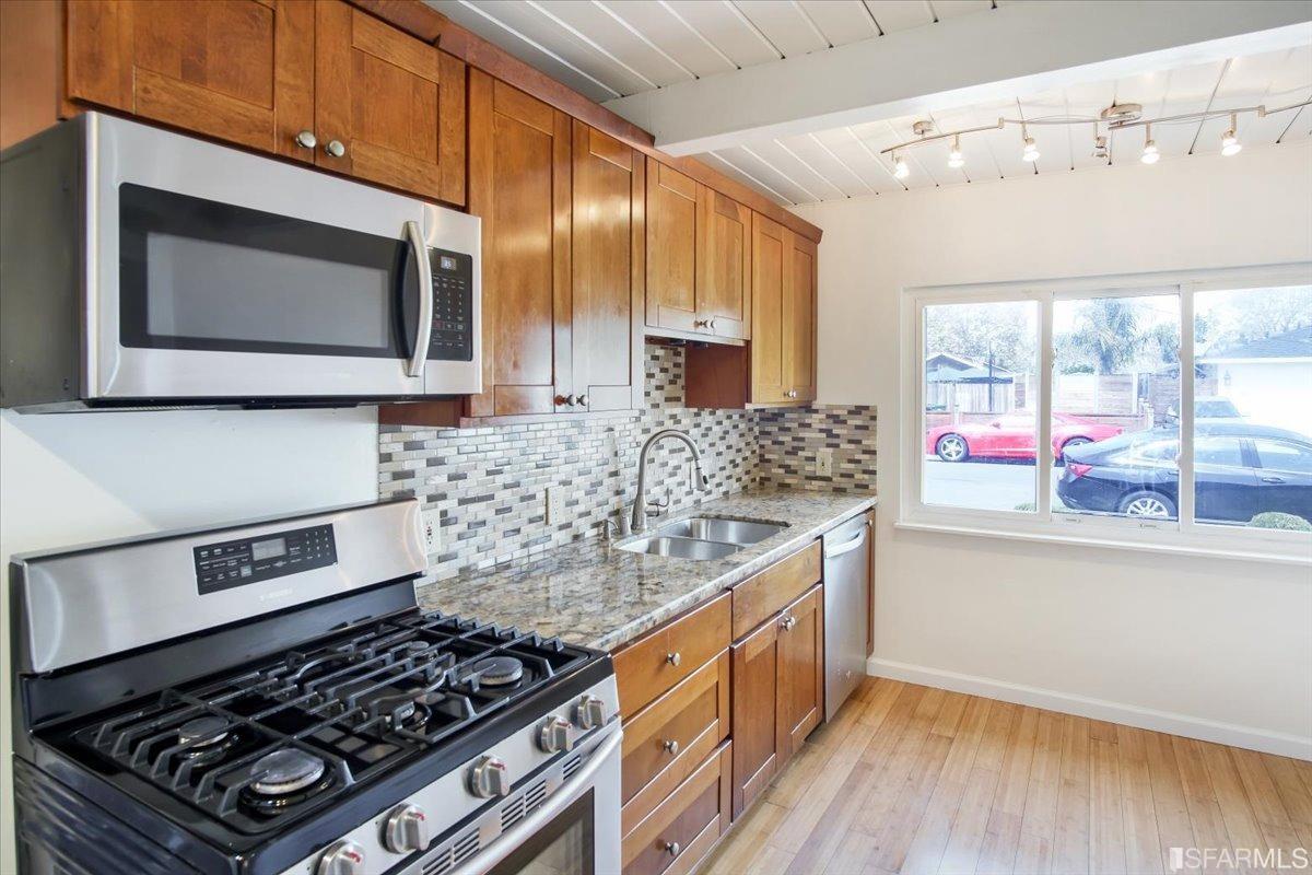 362 Jerilynn Lane Hayward, CA 94541 - Photo 10 of 41