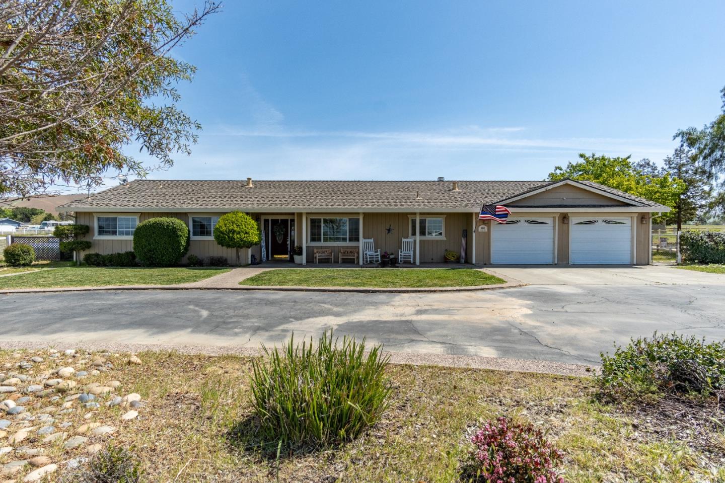 200 Dooling Road Hollister, CA 95023 - Photo 3 of 100 Gallery Image 3